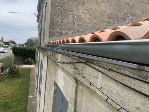 Installation gouttières zinc, Rochefort, GALOPIN Toiture