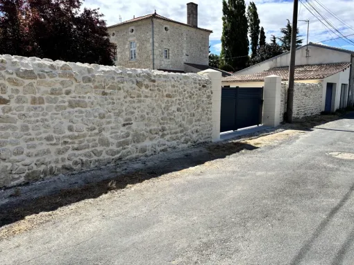 Travaux de maçonnerie avec pose de portail la Tonnay Charente, Rochefort, GALOPIN Toiture