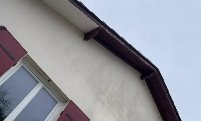 Pose d’avant toit en PVC à Saintes, Rochefort, GALOPIN Toiture