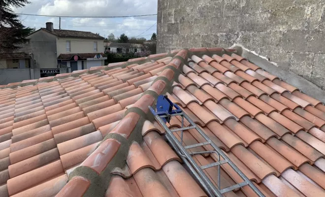 Remplacement de tuiles à Fouras, Rochefort, GALOPIN Toiture