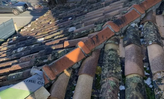 Remplacement de tuiles à Fouras, Rochefort, GALOPIN Toiture