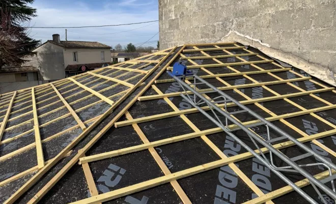 Remplacement de tuiles à Fouras, Rochefort, GALOPIN Toiture
