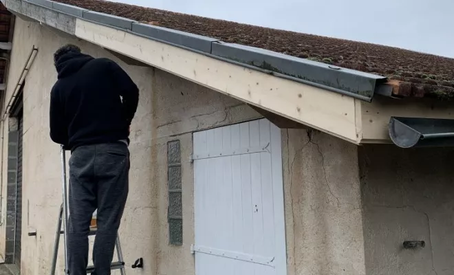 Réparation des bandeaux bois + zinguerie à Rochefort, Rochefort, GALOPIN Toiture