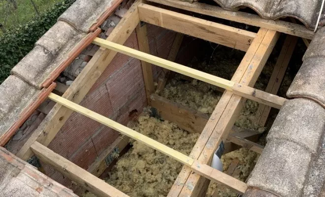 Travaux de dépose conduit de cheminée à Saintes, Rochefort, GALOPIN Toiture