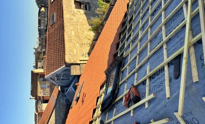 Rénovation d’une couverture à La Rochelle avec reprise de charbon, Rochefort, GALOPIN Toiture